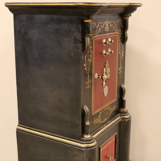 Black Safe in Wood and Iron For Sale - Image 8 of 18