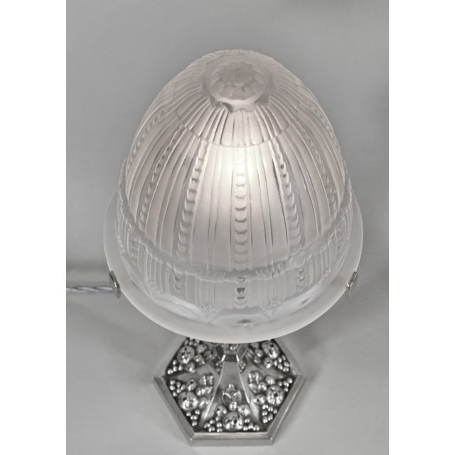French Art Deco Table Lamp by Muller Freres 1930s France - A Pair For Sale - Image 6 of 10