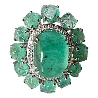Set in 18k Gold, 15.94 Carats, Colombian Emerald Cabochon & Diamonds Dome Ring, Us Size 6 For Sale