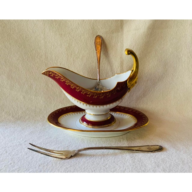 Antique Pirkenhammer Ruby Red Porcelain Sauce Boats With Gilt Bacchus Handles — Pair For Sale - Image 11 of 18