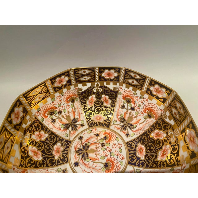 Royal Crown Derby Porcelain Royal Crown Derby Octagonal Bowl Imari Witches Pattern 6299 Date 1918 For Sale - Image 4 of 10