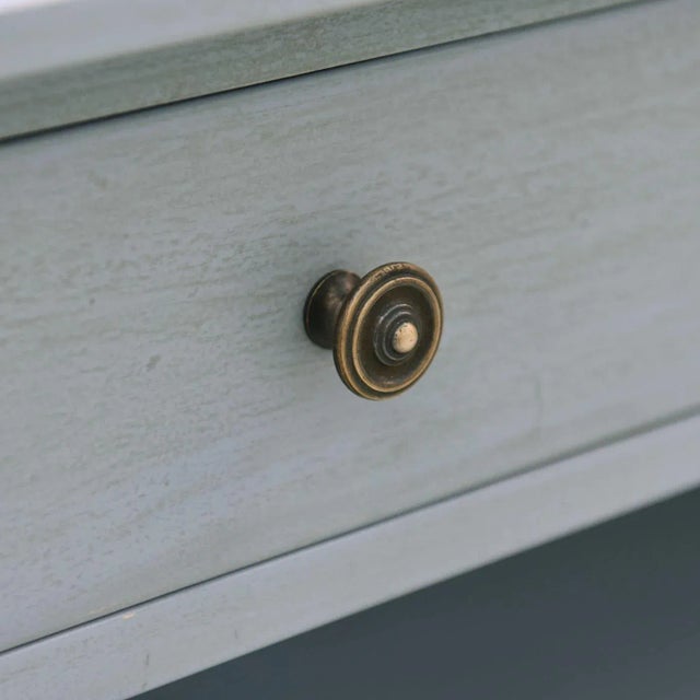 Country Style Coffee Table in Charleston Grey For Sale In Greensboro - Image 6 of 7