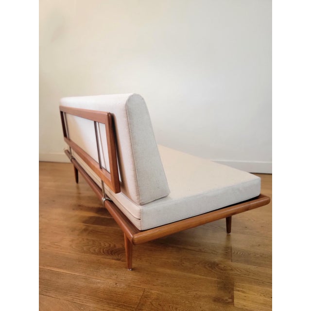 Peter Hvidt Danish Teak Daybed by Peter Hvidt and Orla Mølgaard-Nielsen for France & Søn / France & Daverkosen, 1950s For Sale - Image 4 of 18