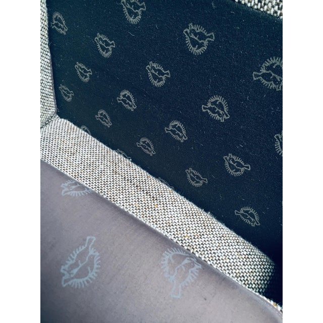 Mid-Century Modern Mid-Century Modern Boucle 3 Seat Sofa, Italy, 1970s For Sale - Image 3 of 18