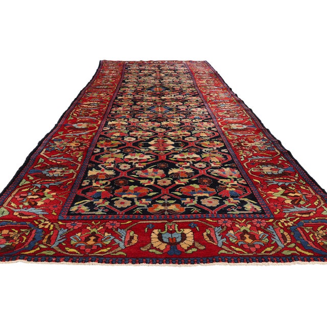 English Late 19th Century Persian Bakhtiari Rug, 05'00 X 14'06 For Sale - Image 3 of 10