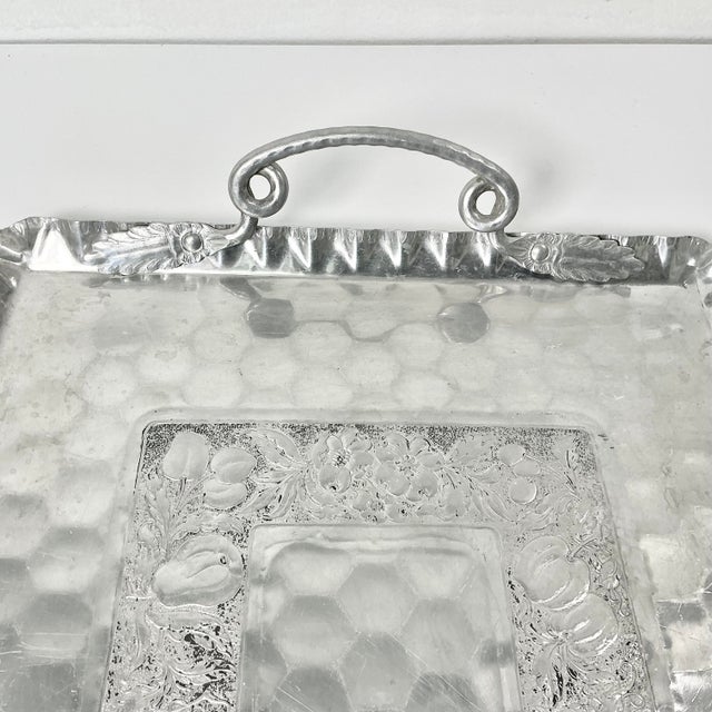 Silver 1950s Vintage Boho Chic Arts & Crafts Hand Wrought Etched Aluminum Serving Tray For Sale - Image 8 of 13