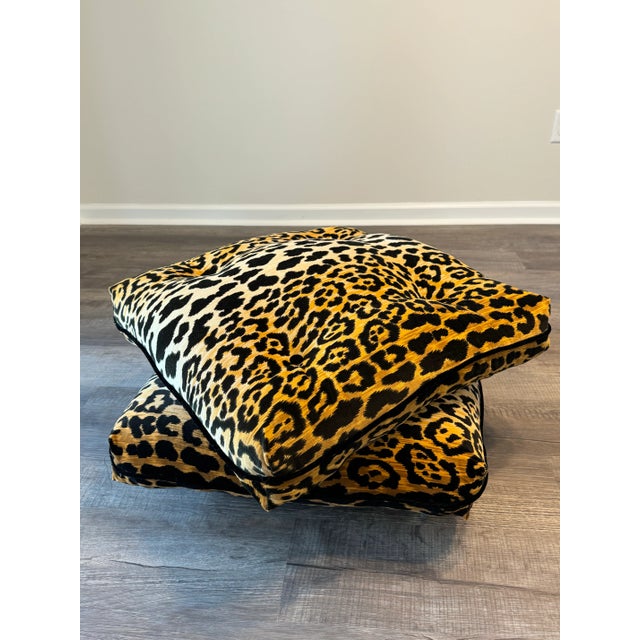 Turkish 1970s Billy Baldwin Style Stacked Pillow Turkish Ottoman For Sale - Image 3 of 7