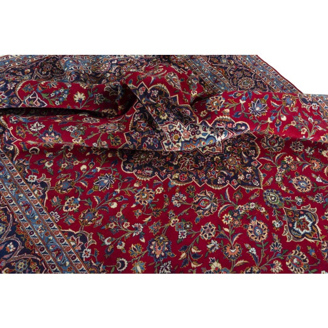 Hand-Knotted Oriental Rug in Red For Sale - Image 10 of 12
