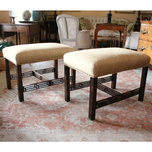 English Pair of Georgian Period Chinese Chippendale Fretwork Legged Benches For Sale - Image 3 of 14