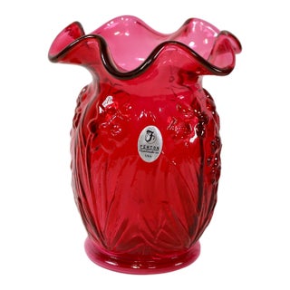 Vintage Fenton "Country Cranberry" Art Glass Ruffled Daffodil Vase For Sale