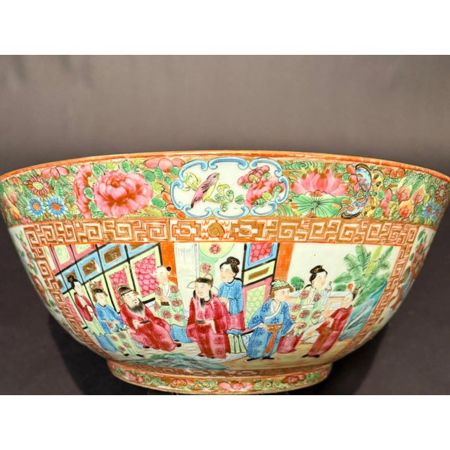 Late 19th Century Antique Qing Chinese Famille Rose Canton Porcelain Bowl For Sale - Image 10 of 12