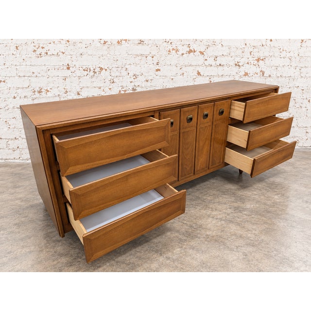 American of Martinsville Vintage MCM American of Martinsville Solid Wood 9 Drawer Triple Dresser For Sale - Image 4 of 8