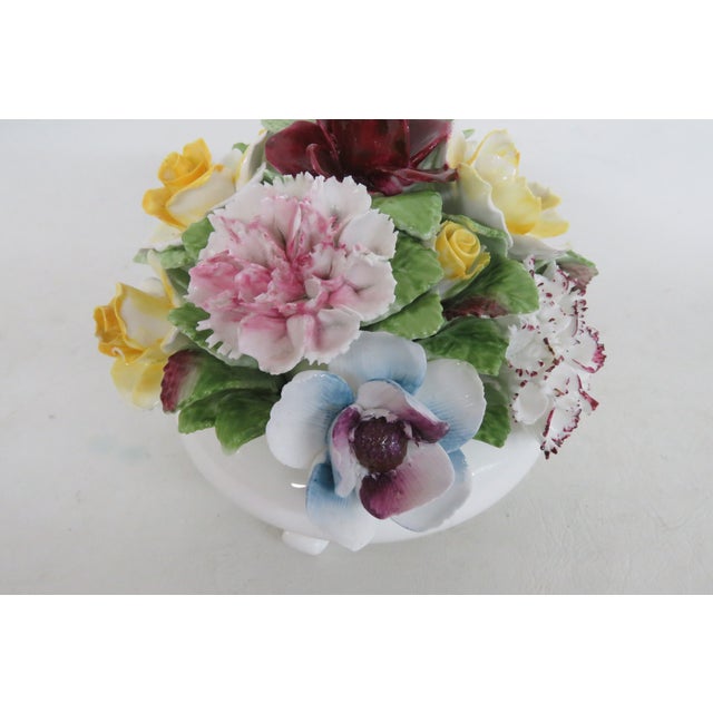 Royal Doulton England Bone China Floral Posy Mixed Flowers in Footed Bowl 5016b For Sale - Image 15 of 18