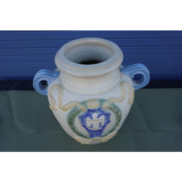 Italian 1920s San Simeon Neo-Classical Italianate Urn For Sale - Image 3 of 7