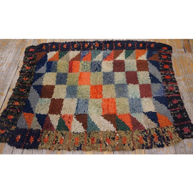 American 1890s Multicolor Geometric Antique American Hooked Rug 2'10" X 3'8" Knotted Wool Carpet For Sale - Image 3 of 11