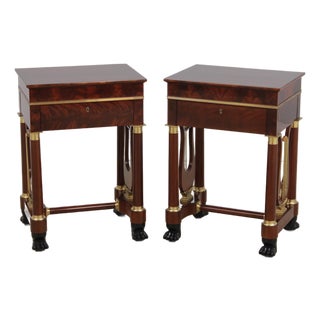 Pair of Kindel Masterworks Winterthur Empire Mahogany Nightstands For Sale