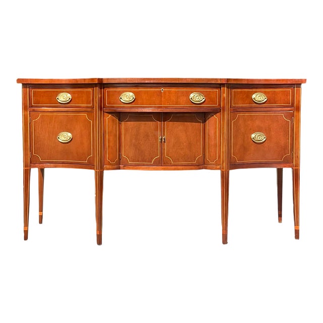 Late 20th Century Vintage Regency Baker Hepplewhite Mahogany Sideboard For Sale