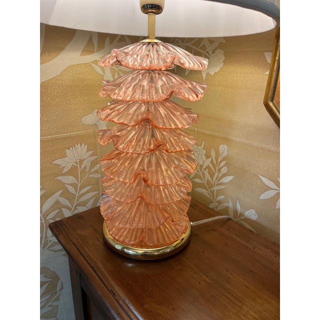 Pair of Modern Pink Murano Glass and Brass Lamps For Sale - Image 4 of 4
