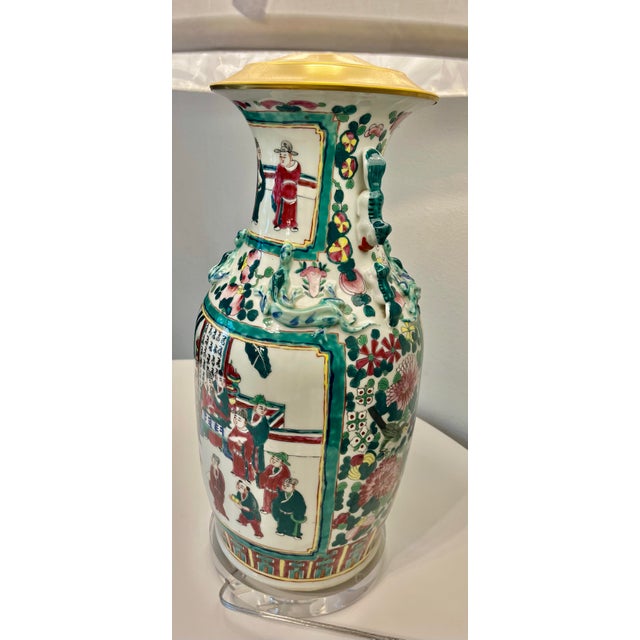 White Large Vintage Chinoiserie Lamp With New Base, Cap, Wiring & Lamp Shade For Sale - Image 8 of 8