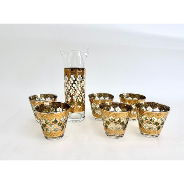 Perfect condition mid-century modern cocktail set featuring six Culver Ltd. Valencia pattern old-fashioned glasses and the...