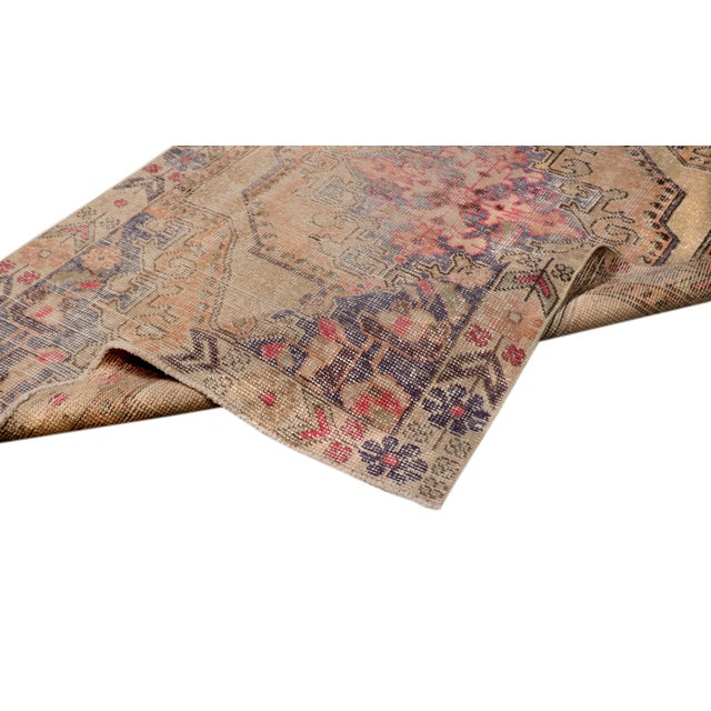 1940s Vintage Oushak Beige Wool Area Rug, 4' 4'' X 7' 0'' For Sale - Image 5 of 6