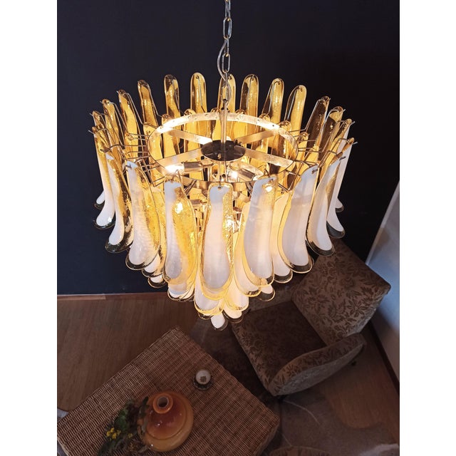 Vintage Italian Murano Chandelier with Caramel Glass Petals in the style of Mazzega, 1990 For Sale - Image 16 of 17