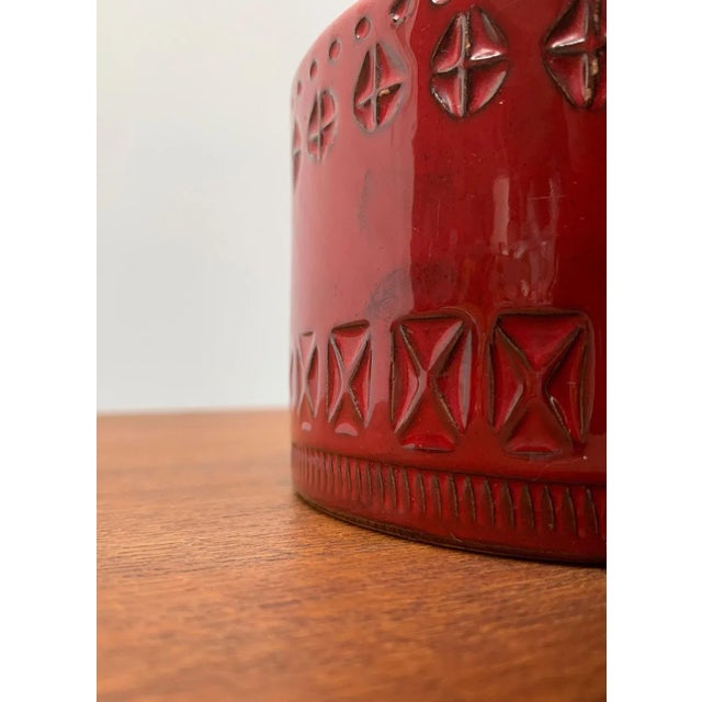 Mid-Century Modern Mid-Century Italian Red Pottery Vase by Aldo Londi for Bitossi, 1960s For Sale - Image 3 of 18