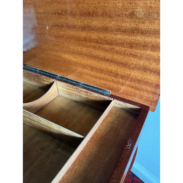 1960s Mid Century Italian Side Table - Chess Table Inlaid Marquetry Music Box For Sale - Image 10 of 11