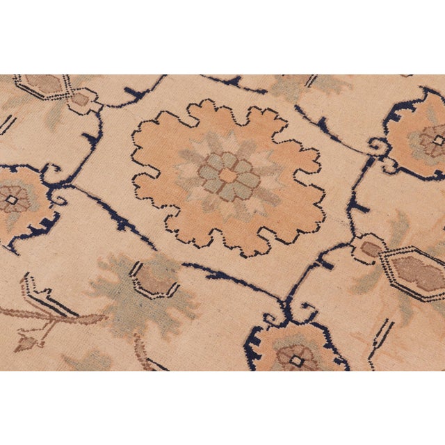 Boho Chic Ziegler Beige Peach Hand-Knotted Wool Rug - 9'0'' X 11'5'' For Sale In New York - Image 6 of 8
