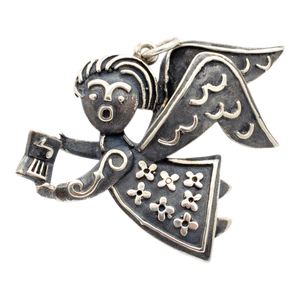 James Avery 925 Sterling Silver Retired Singing Choir Angel Pendant
