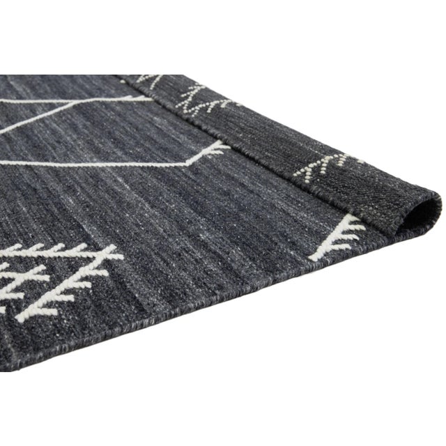 Coastal Apadana's Nantucket Collection Flatweave Kilim Designed Wool Rug in Dark Gray For Sale - Image 3 of 10