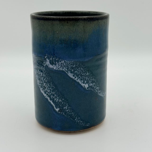 Vintage Signed Studio Pottery Ocean Wave Vase / Utensil Cup – Blue Gray Glaze, 5” For Sale - Image 4 of 8