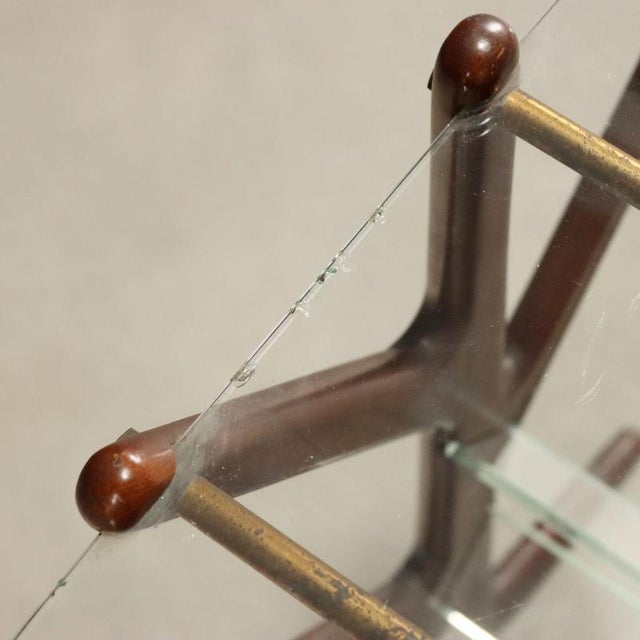 Brown Vintage Wooden and Glass Magazine Rack, 1950s For Sale - Image 8 of 11
