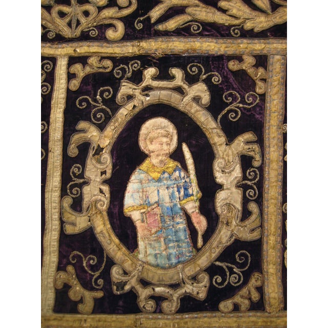 This splendid and large piece speaks by itself , present a rich and opulent renaissance architectural decor with niches...