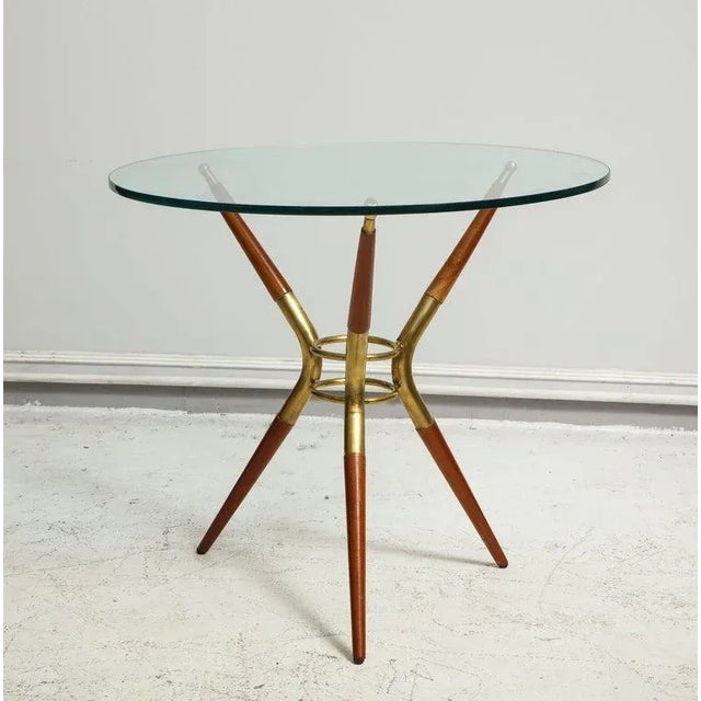 Mid-Century Modern Italian Mid-Century Modern Mahogany and Brass End Table For Sale - Image 3 of 13