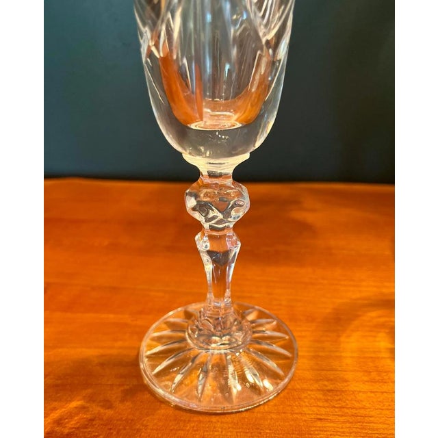 Mid 20th Century Hand Cut Crystal Champagne Flutes in Gerard Pattern from Cristallerie De Lorraine, Set of 8 For Sale - Image 3 of 10