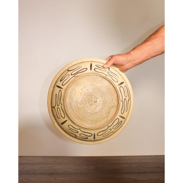 15th Century Northern Thailand Wang Kalong Kiln Ceramic Bowl With Iron Glaze For Sale In Boston - Image 6 of 6