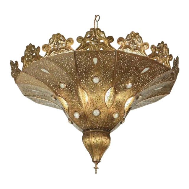 Vintage Moroccan Chandelier Polished Gold Brass in Alberto Pinto Moorish Style For Sale