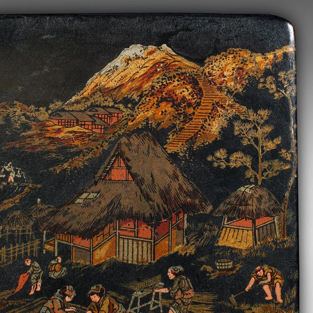 Black 1900's Antique Japanese Lacquered Presentation Box For Sale - Image 8 of 12