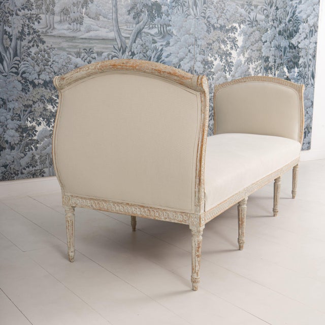 19th C. Swedish Gustavian Period Upholstered Daybed in Original Paint For Sale - Image 11 of 15