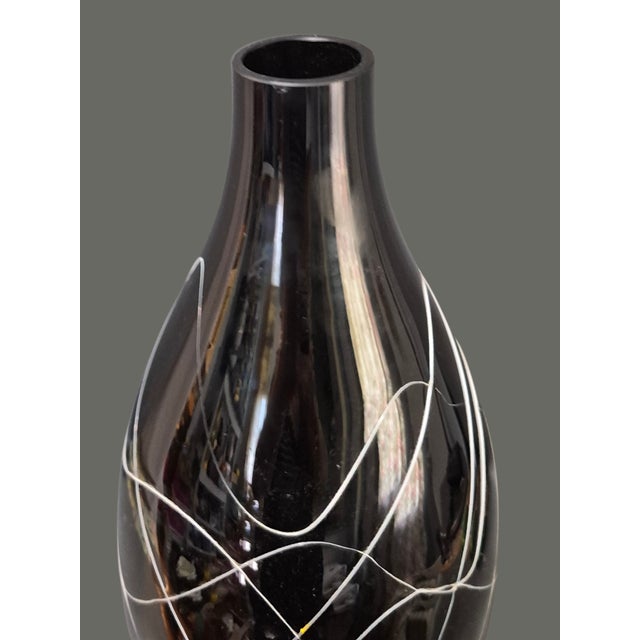 Mid Century Modern Art Glass Black & White Drip String Pattern Vase 19'' For Sale - Image 6 of 9