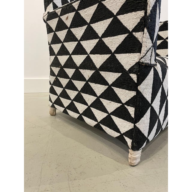 African Early 20th Century Black & White Hand Beaded African Chair For Sale - Image 3 of 16