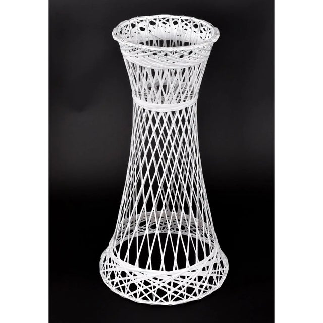 Set of 5 Russell Woodard Spun Fiberglass White Plant Stand Garden Planters For Sale - Image 9 of 12