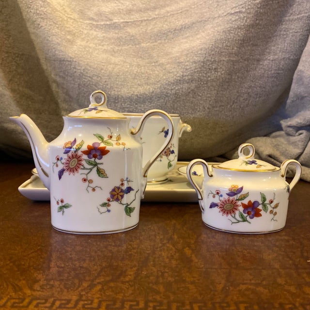 Late 20th Century Richard Ginori Italy Floral Porcelain Tea Service Set With Tray, Sugar, Creamer & Saucers - Set of 6 For Sale - Image 10 of 12