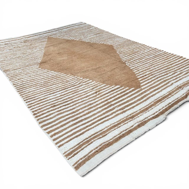 Contemporary Turkish Tulu Rug | Geometric Medallion | 10x15 For Sale - Image 4 of 5