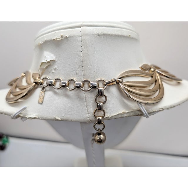 Gold Vintage Signed Monet Goldtone Link Necklace, 1954 Ad Piece For Sale - Image 8 of 10