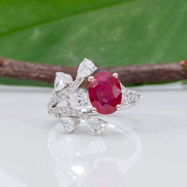 Gia Certified Mozambique Ruby Ring With Lab Grown Diamonds: Solid 14k Gold, Size 6.75 For Sale In Columbus - Image 6 of 10