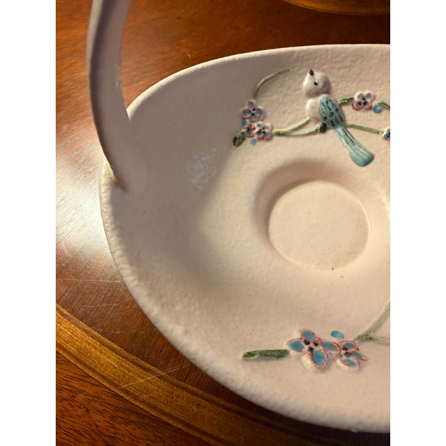Mid-Century Modern Vintage Hull Art Pottery Serenade Basket Handled Vase 7"h ca.1957 For Sale - Image 3 of 11