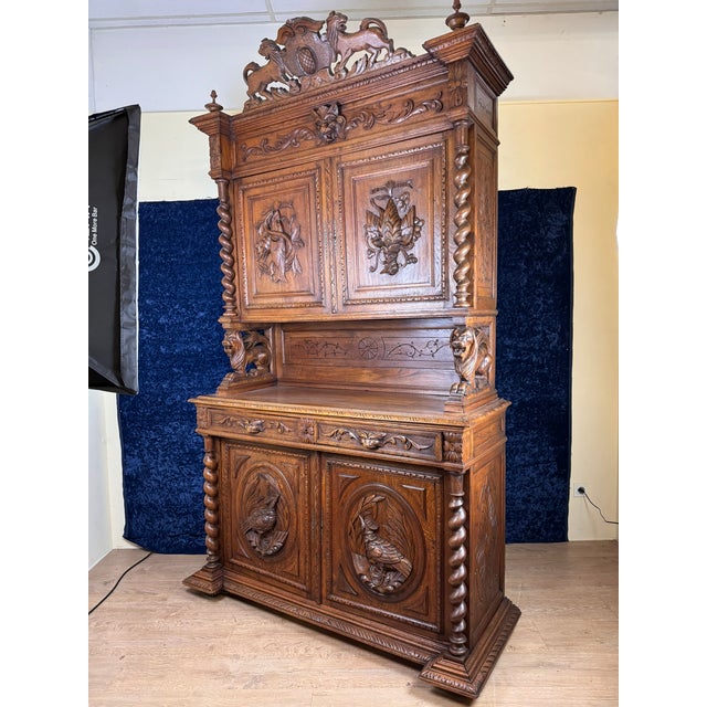 Renaissance Style Hunting Lodge Sideboard in Oak, 1850s For Sale - Image 3 of 14