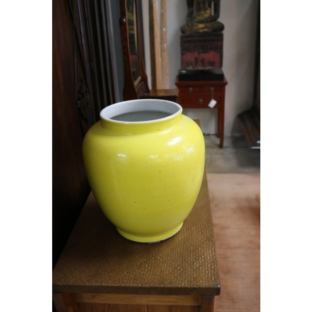 Chinese Early 20th Century Yellow Glazed Ceramic Jar For Sale - Image 3 of 7